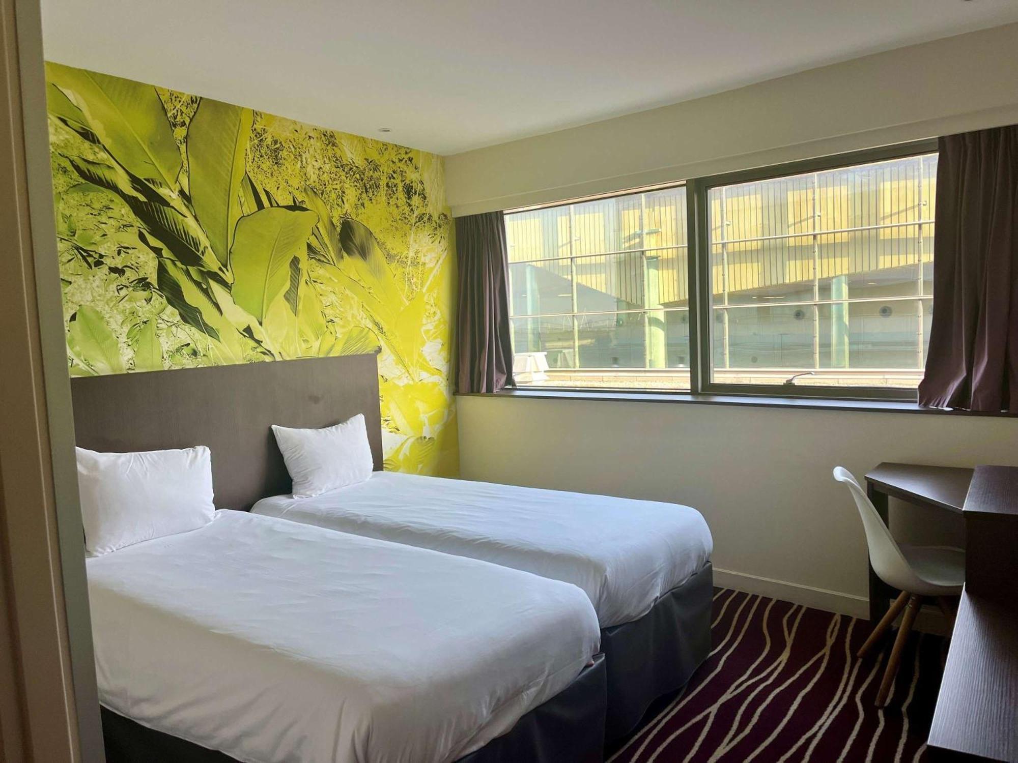 Ibis Styles Saint Julien En Genevois Vitam Neydens Exterior foto